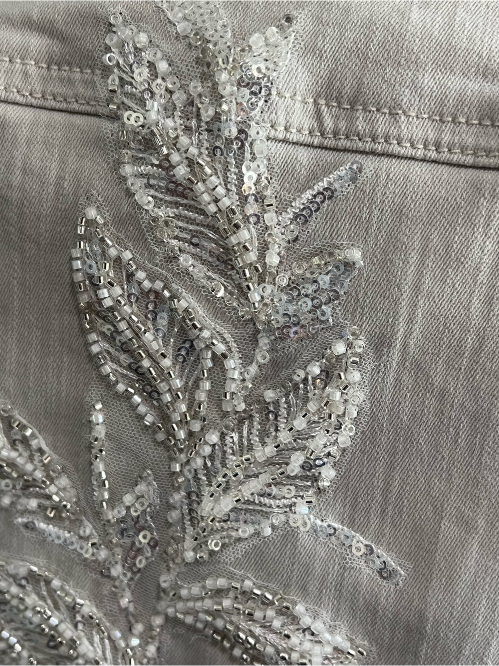 Kim Rogers Light Beige Denim Jacket with Beaded Leaf Embroidery - Picture 5 of 10